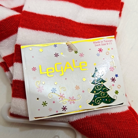 Christmas Socks Faux Fur Size 9-11 - Picture 2 of 4